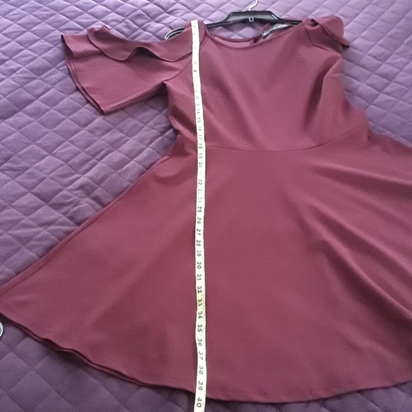 B2G1 Free Cold Shoulder Fit & Flare - Picture 7 of 8